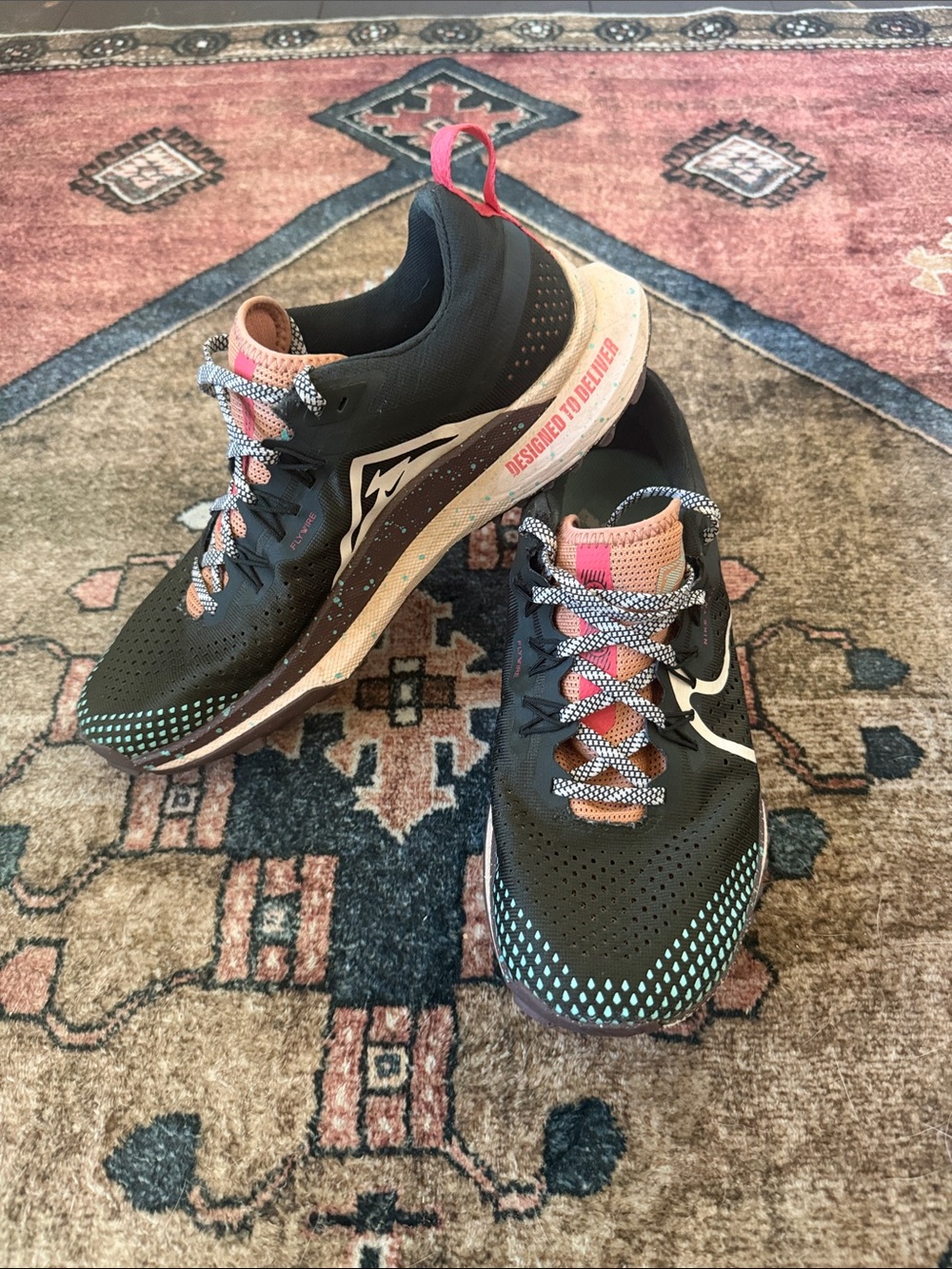 Nike Pegasus Trail Running Shoe